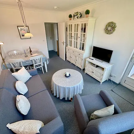 Appartement-182 *